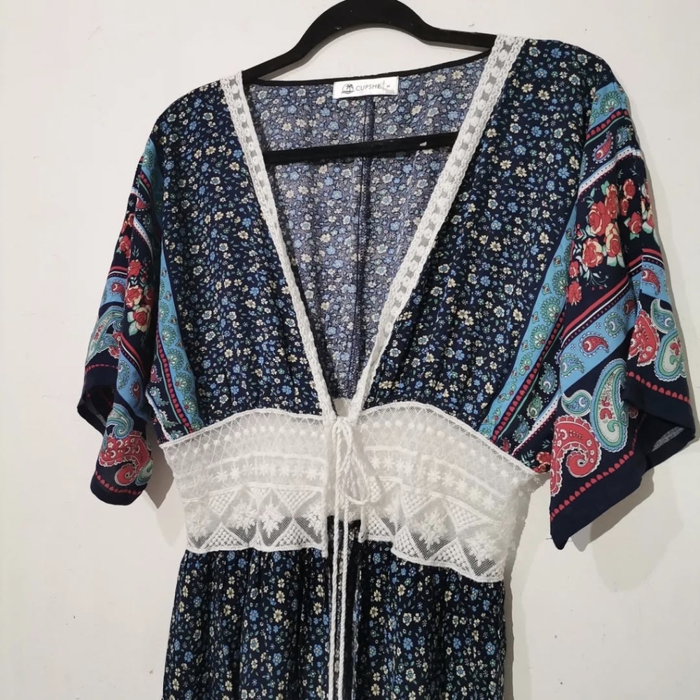 Cupshe Kimono blue w/ lace And White tassels Long length Women's Size Large
